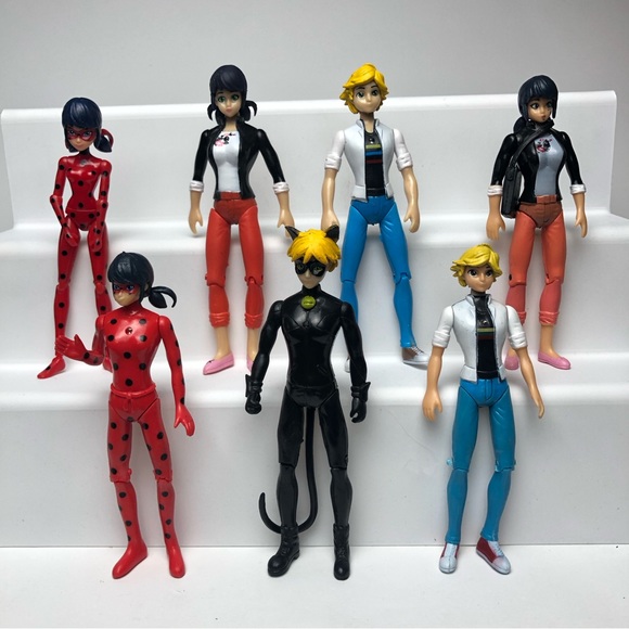 Miraculous Ladybug Action Figure Assortment - Picture 1 of 5
